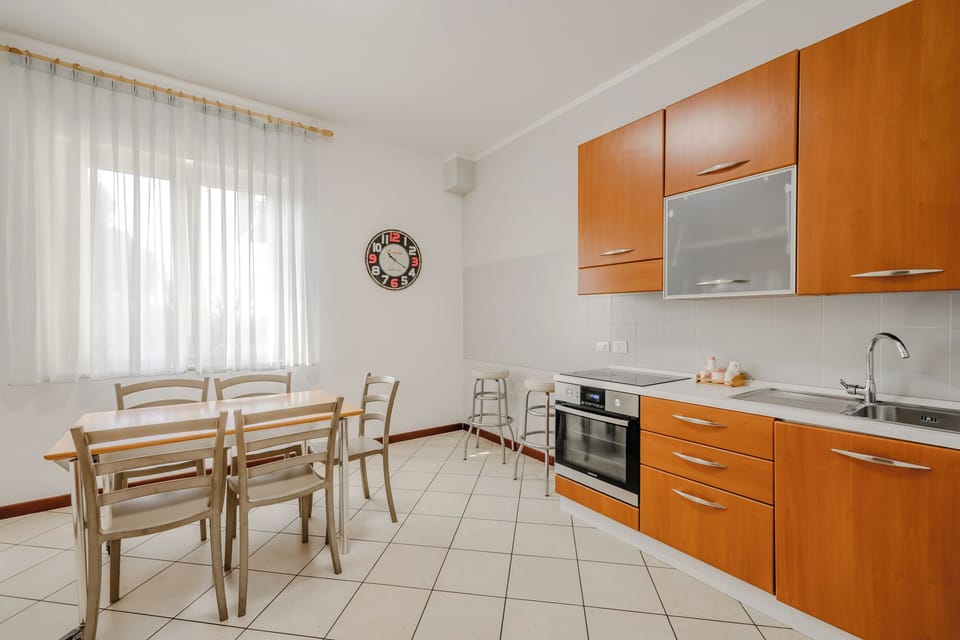 Basic Apartment, 2 Bedrooms, Kitchenette | Premium bedding, down comforters, pillowtop beds, soundproofing