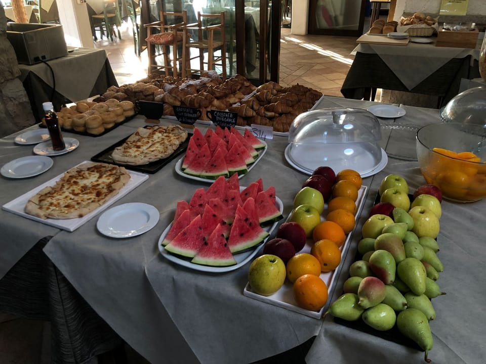 Breakfast buffet
