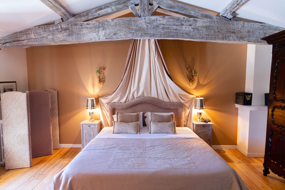 Superior Double Room | Premium bedding, individually decorated, desk, soundproofing
