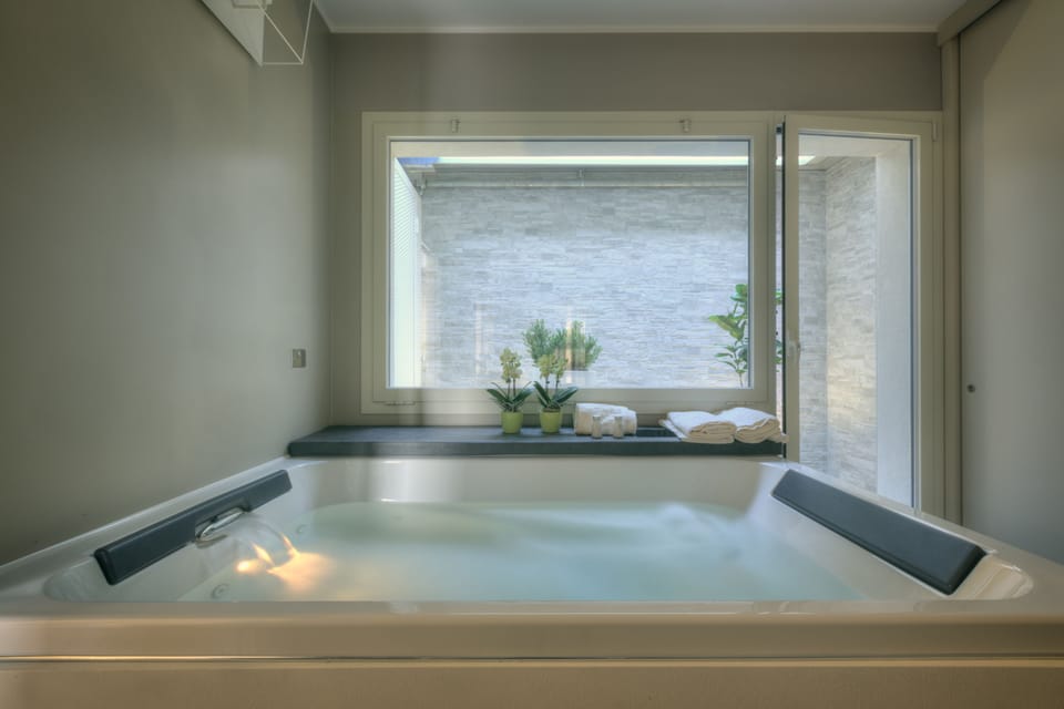 Hair dryer, slippers, towels