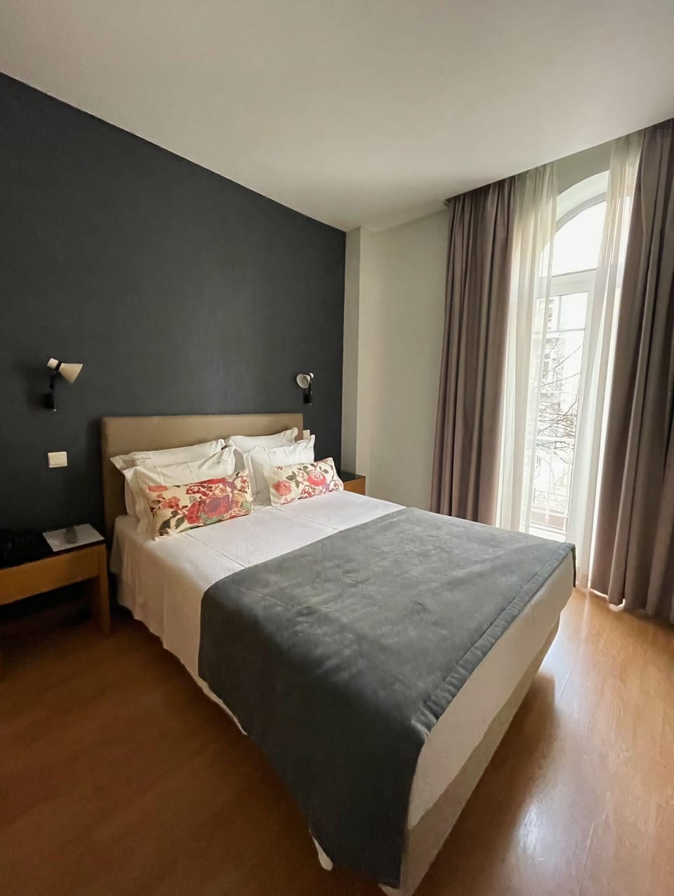 Superior Double Room | In-room safe, soundproofing, iron/ironing board, free WiFi