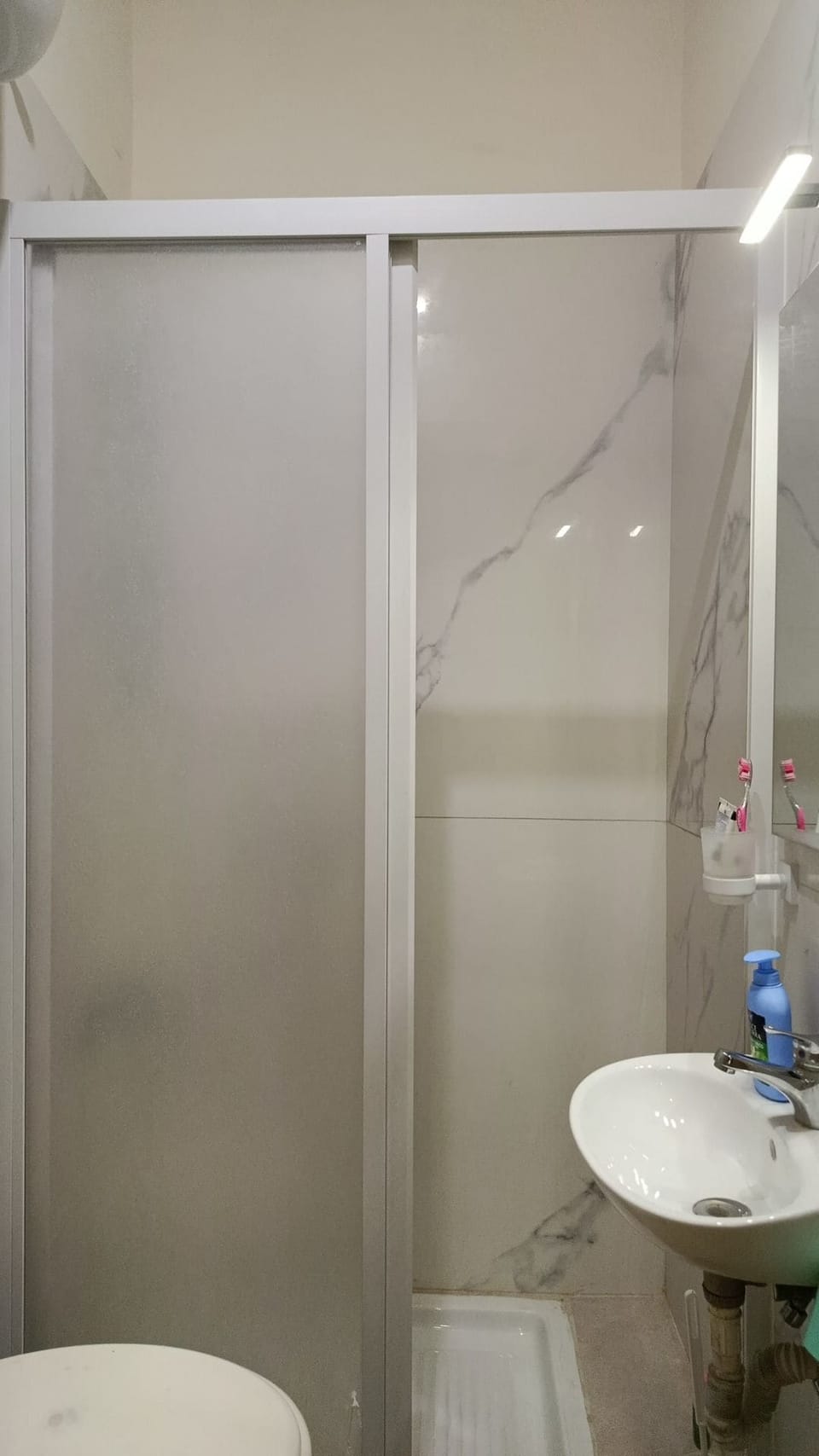 Double Room, Shared Bathroom | Bathroom | Shower, rainfall showerhead, hair dryer, bidet