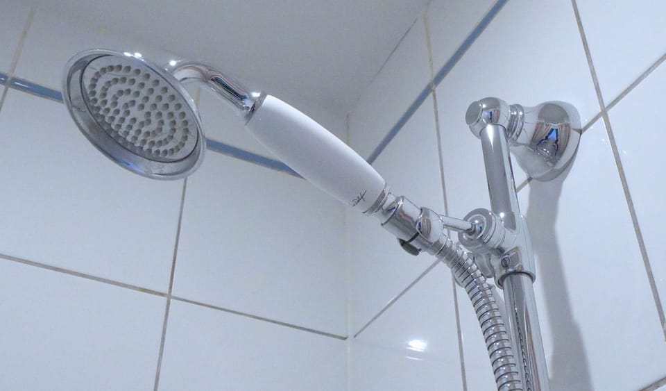 Standard Double Room | Bathroom | Free toiletries, hair dryer, towels, soap
