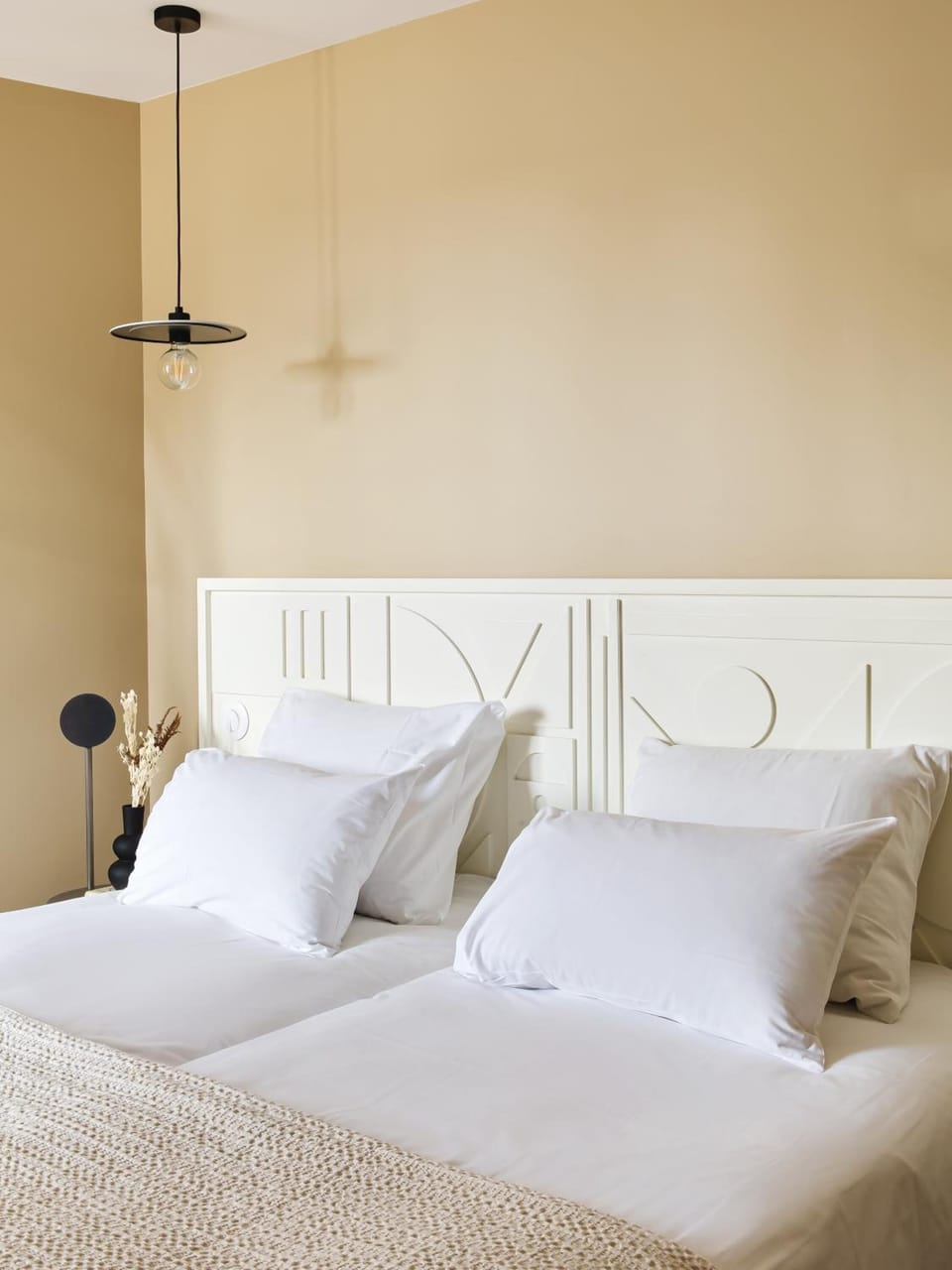 Hypo-allergenic bedding available, desk, laptop workspace