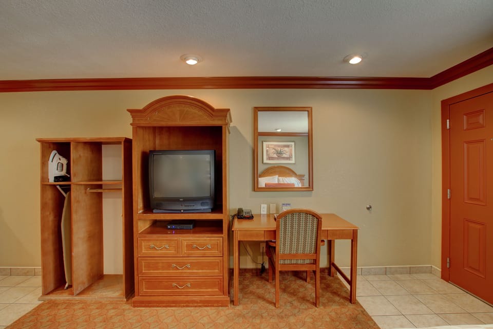 Superior Double Room, 2 Double Beds | Room amenity