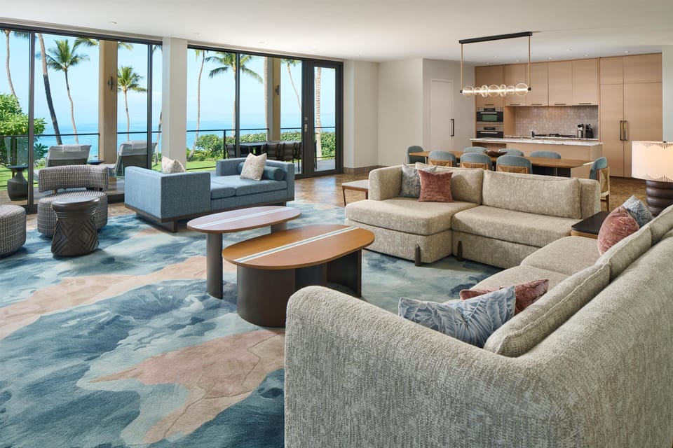 4 Bedroom Villa, Oceanfront (3 King and 1 Queen Bed) | Living room | 40-inch TV with cable channels, pay movies