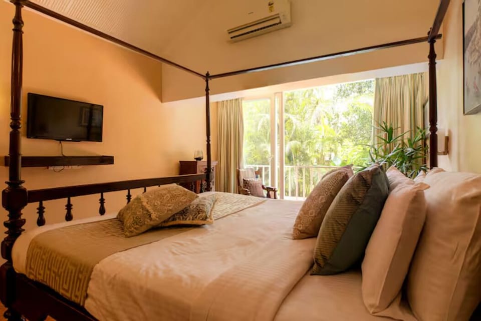 4 bedroom Presidential Pool Villa | In-room safe, iron/ironing board, free WiFi, bed sheets