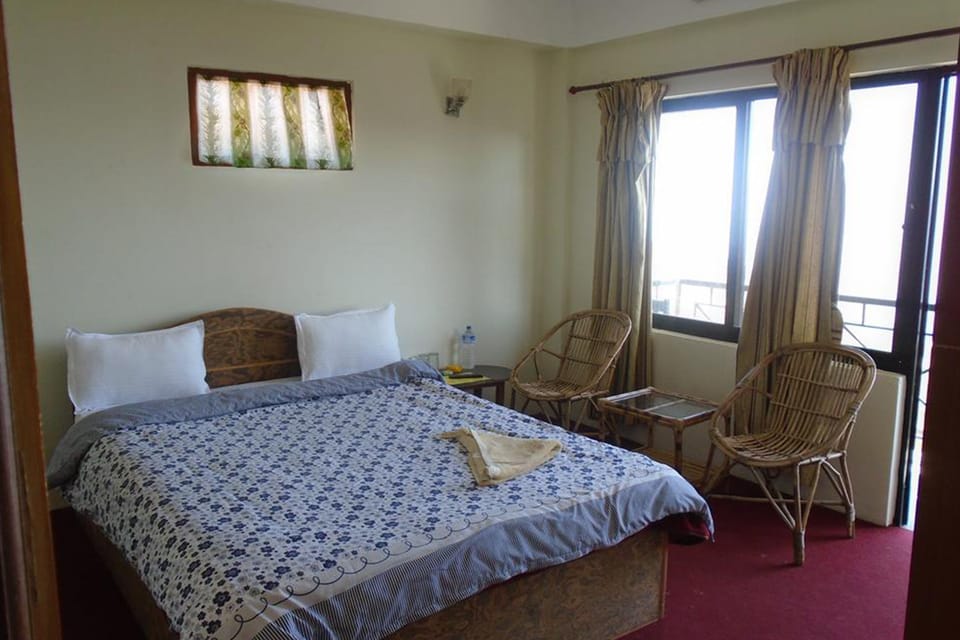 Royal Room, 1 King Bed, Mountainside | Free WiFi