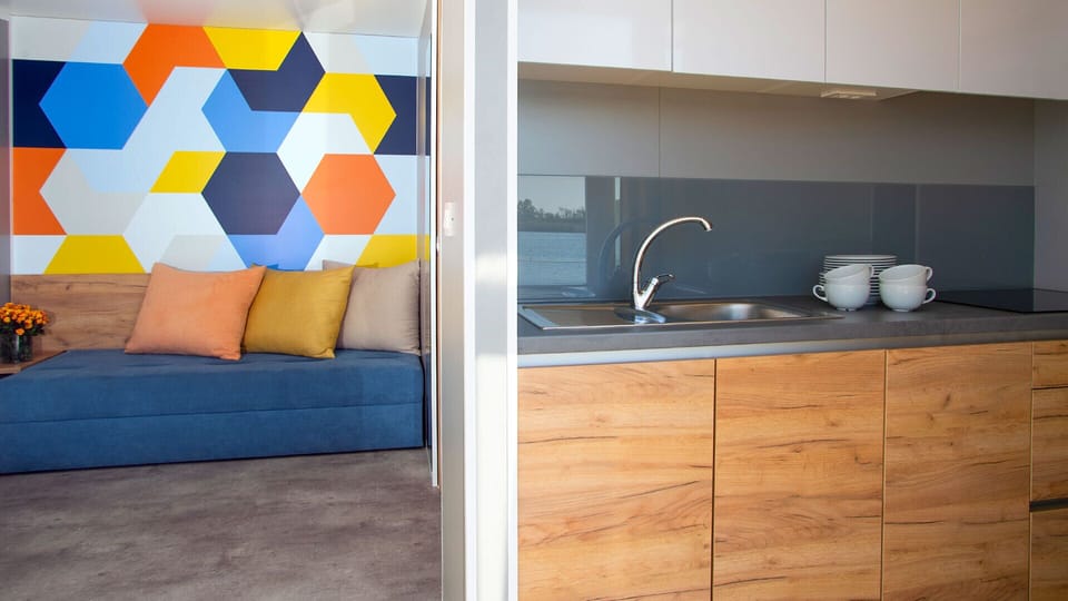 Panoramic Bungalow, 1 Bedroom | Private kitchen | Fridge, microwave, stovetop, cookware/dishes/utensils