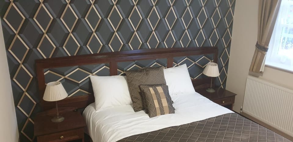 Desk, soundproofing, iron/ironing board