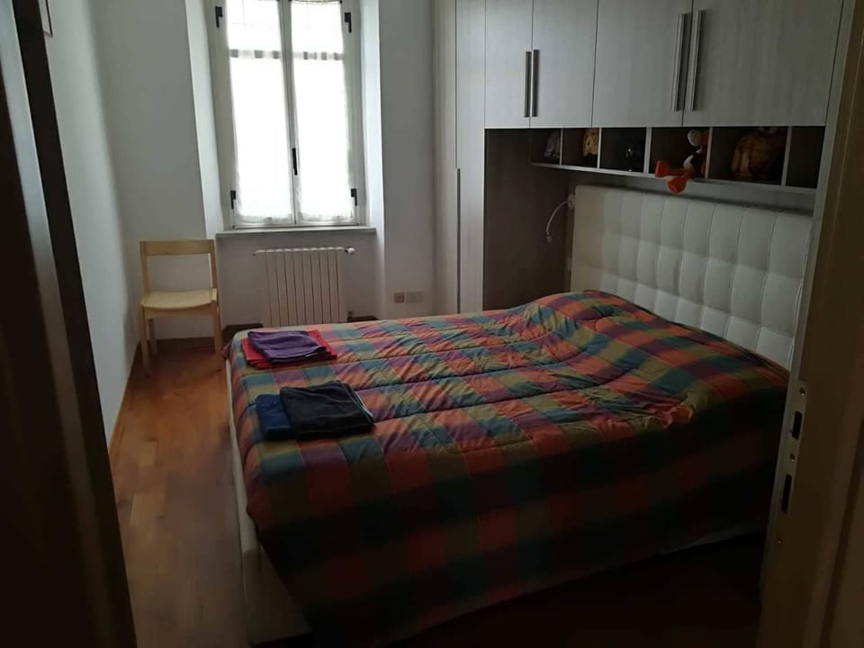 2 bedrooms, iron/ironing board, free cribs/infant beds, free WiFi
