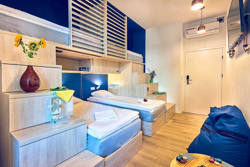 Quadruple Room, Private Bathroom | Egyptian cotton sheets, premium bedding, in-room safe