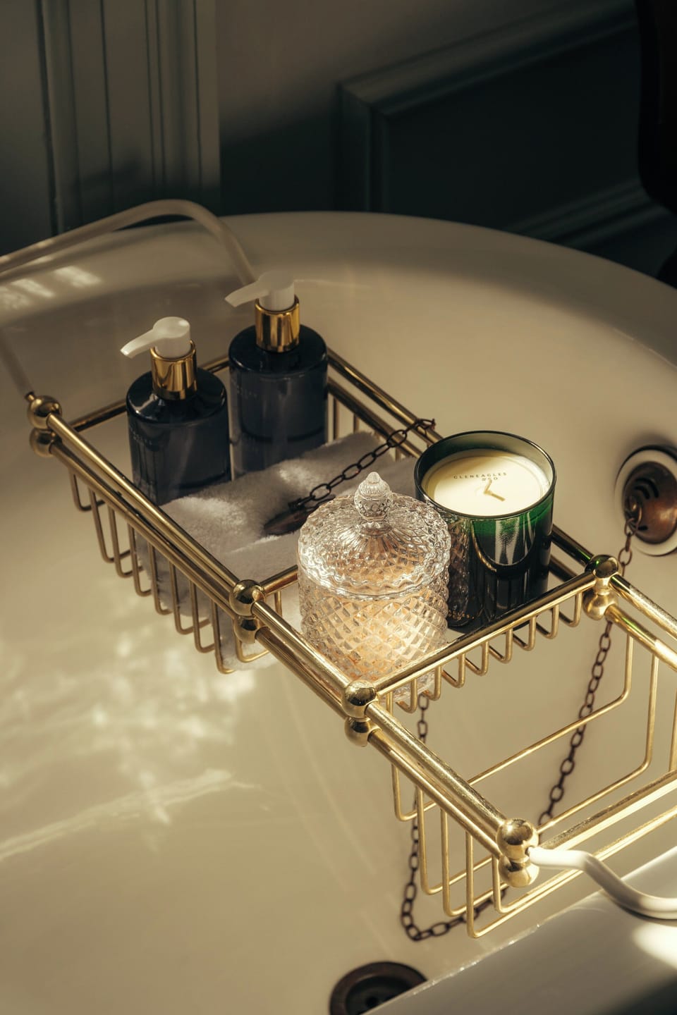 Combined shower/tub, designer toiletries, hair dryer, bathrobes