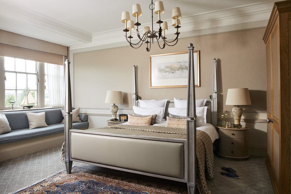 Suite (Estate) | 2 bedrooms, hypo-allergenic bedding, in-room safe, blackout drapes