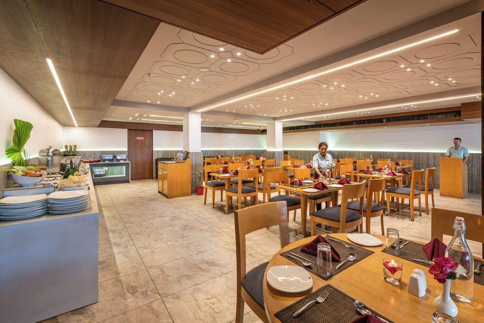 Daily buffet breakfast for a fee