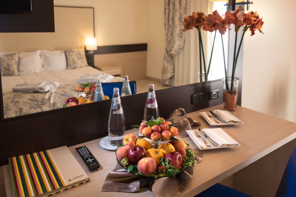 Minibar, in-room safe, desk, cribs/infant beds