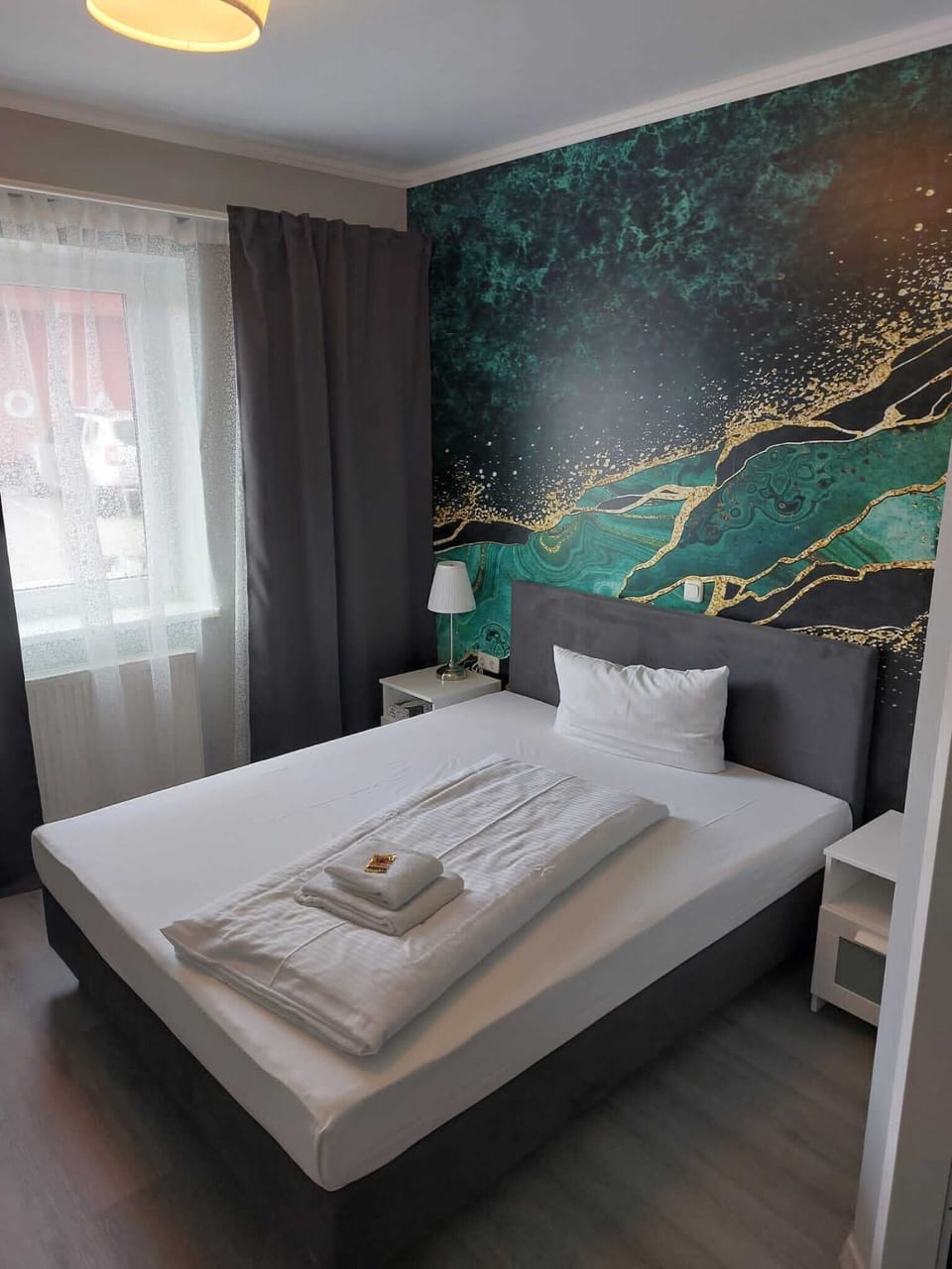In-room safe, desk, soundproofing, free cribs/infant beds