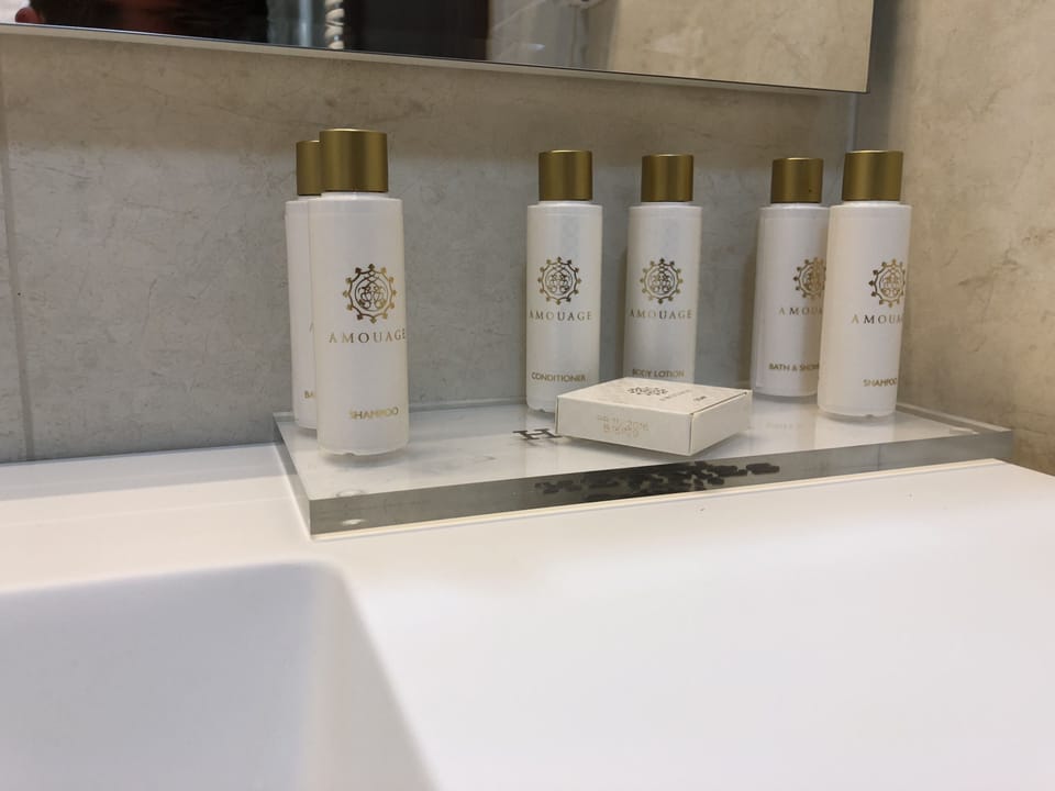 Shower, free toiletries, hair dryer, bathrobes