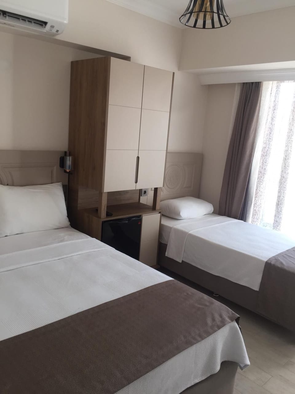 Standard Triple Room | Free WiFi, bed sheets