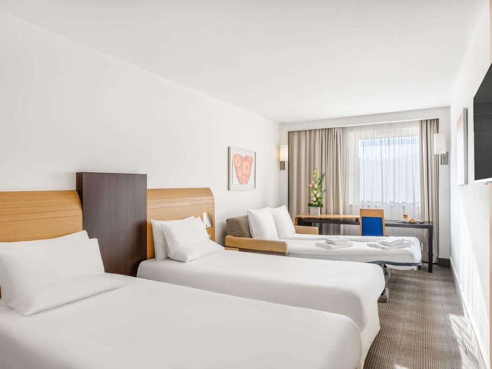 Family Twin Room | 1 bedroom, down comforters, memory foam beds, in-room safe