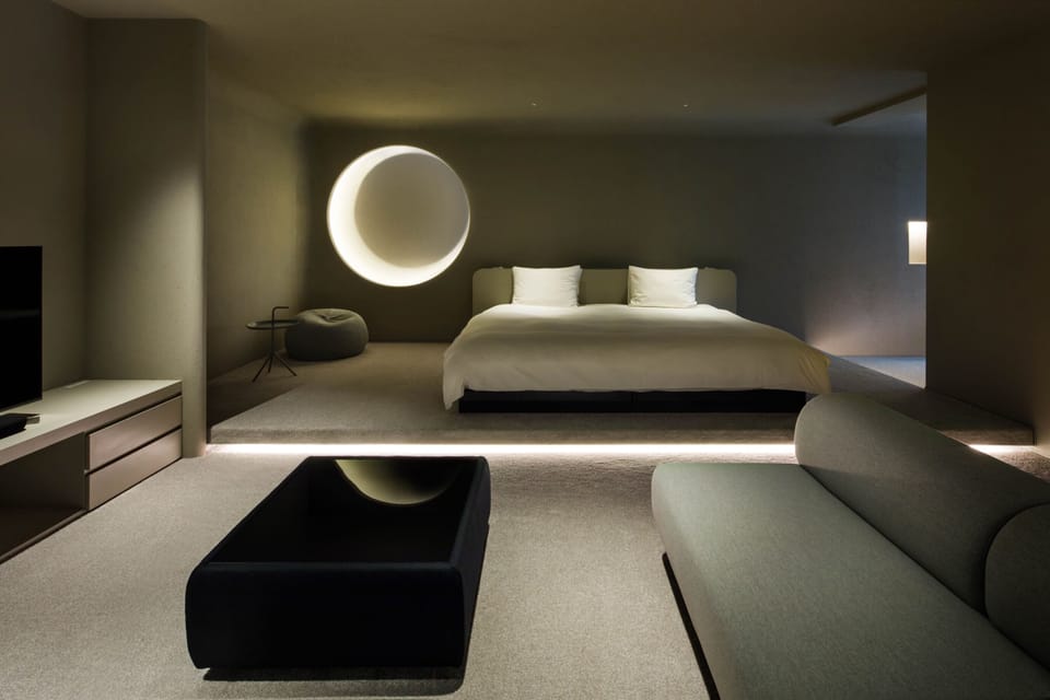 Premium bedding, down comforters, pillowtop beds, minibar