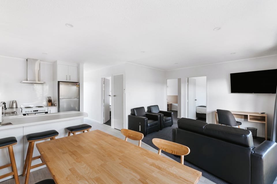 Premium Apartment, 3 Bedrooms | Living area | 50-inch flat-screen TV with digital channels, TV, Netflix