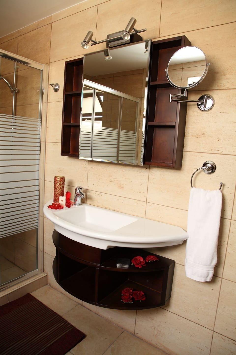 Bathroom sink