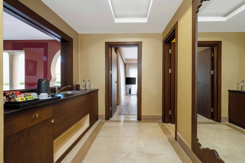 Mint Villa | Private kitchen | Coffee/tea maker, electric kettle
