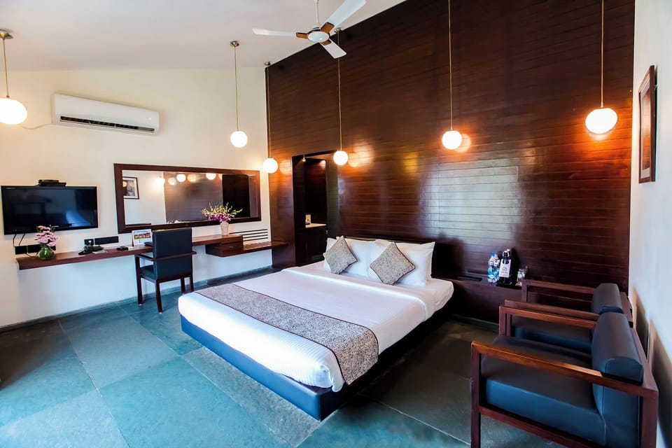 Park View Room | Premium bedding, minibar, in-room safe, desk