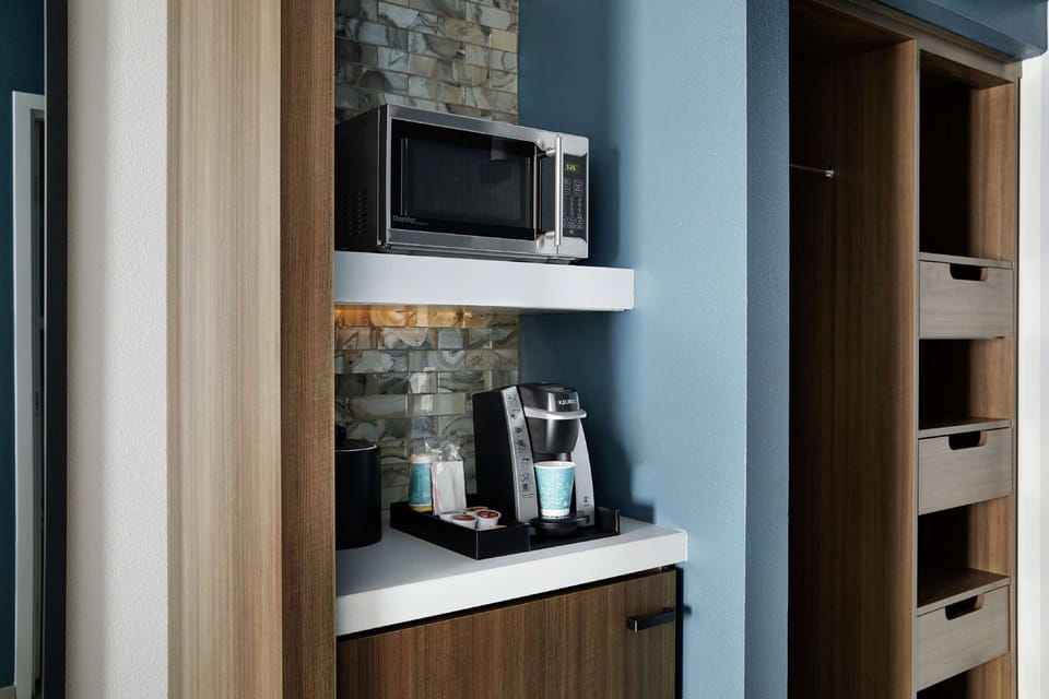 In-room safe, desk, laptop workspace, blackout drapes