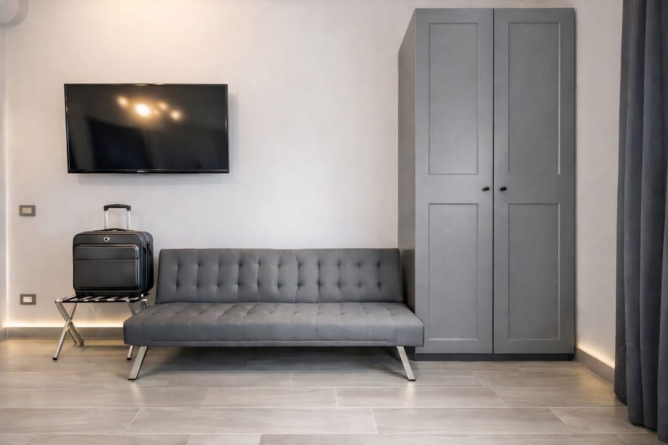 Hypo-allergenic bedding, down comforters, Select Comfort beds, minibar