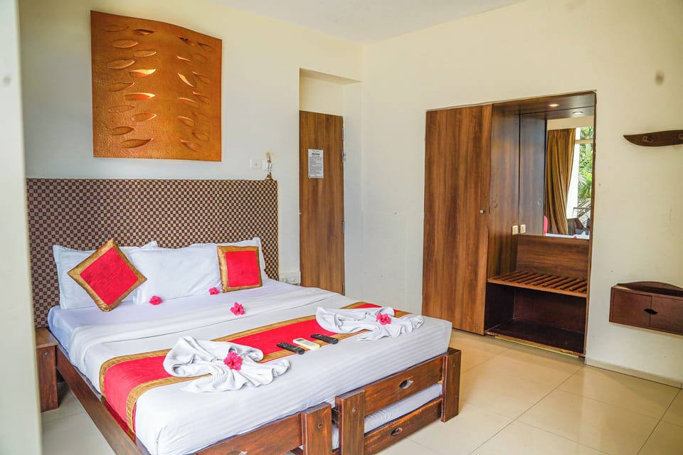 Deluxe Room | Desk, soundproofing, rollaway beds, free WiFi