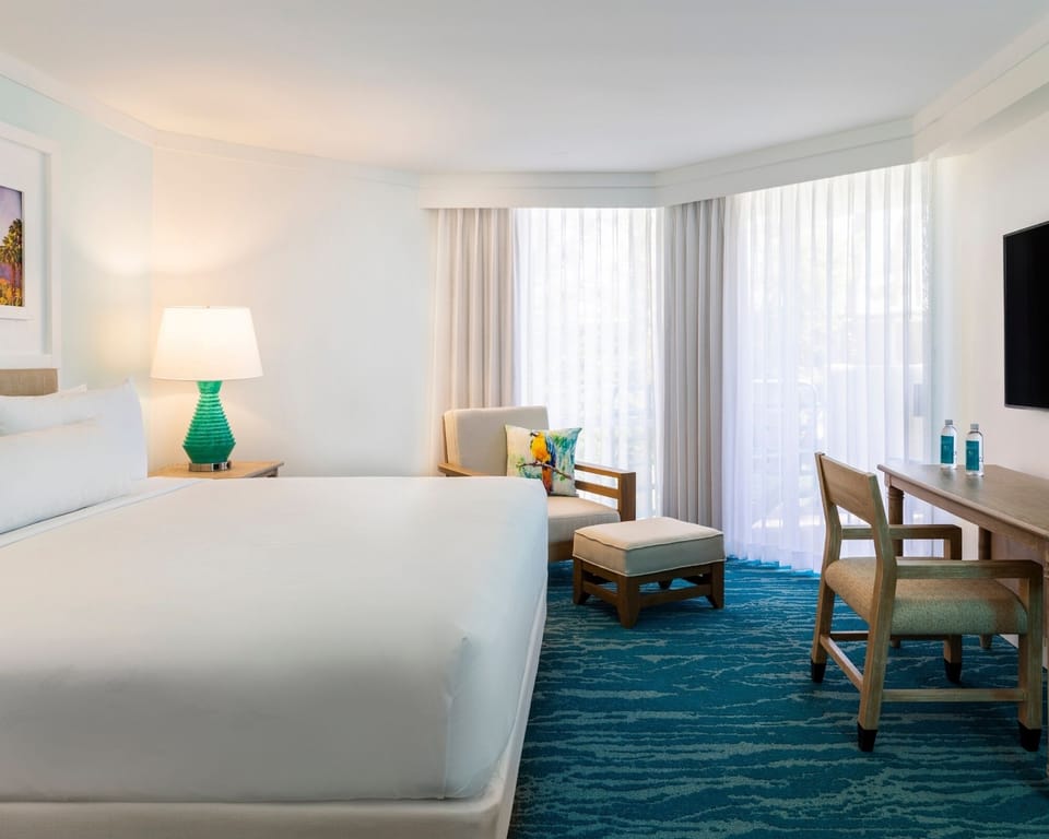 Suite, 1 King Bed with Sofa bed, Roll-in Shower (Indigo, Roll-In Shower) | 1 bedroom, Egyptian cotton sheets, premium bedding, pillowtop beds