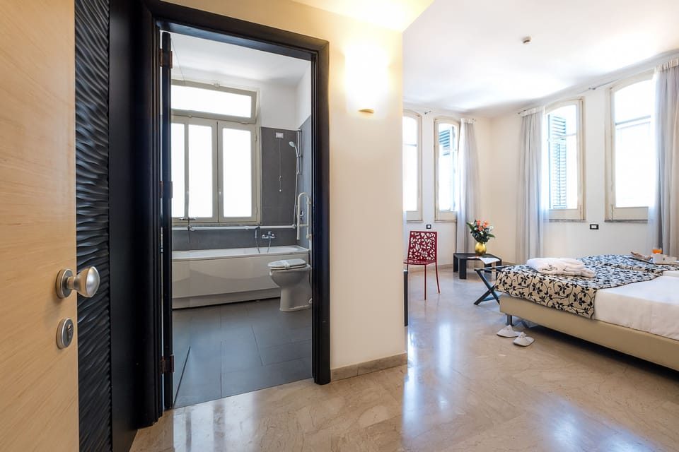 Superior Double Room | Premium bedding, minibar, in-room safe, desk