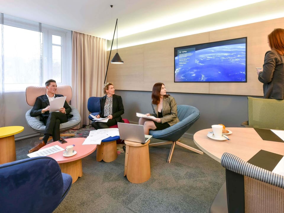 Meeting facility