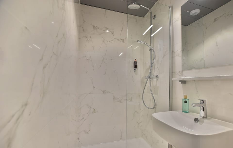 Free toiletries, hair dryer, towels