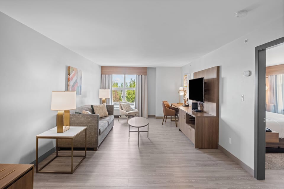 In-room safe, desk, iron/ironing board, free cribs/infant beds