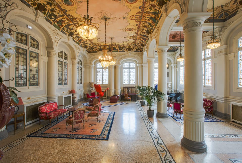 Lobby sitting area