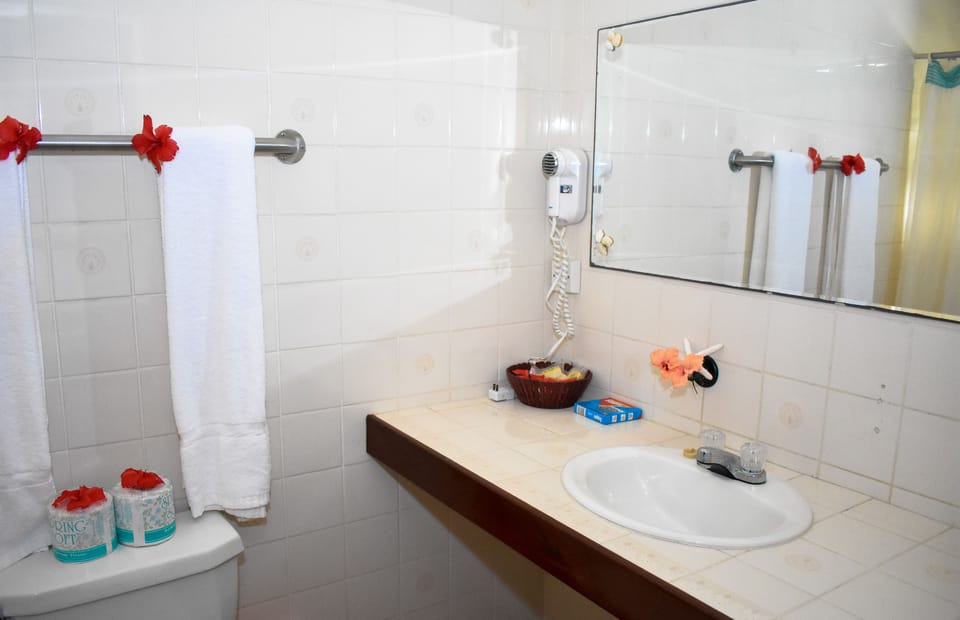 Catamaran Hotel Marina Hotel in Antigua and Barbuda