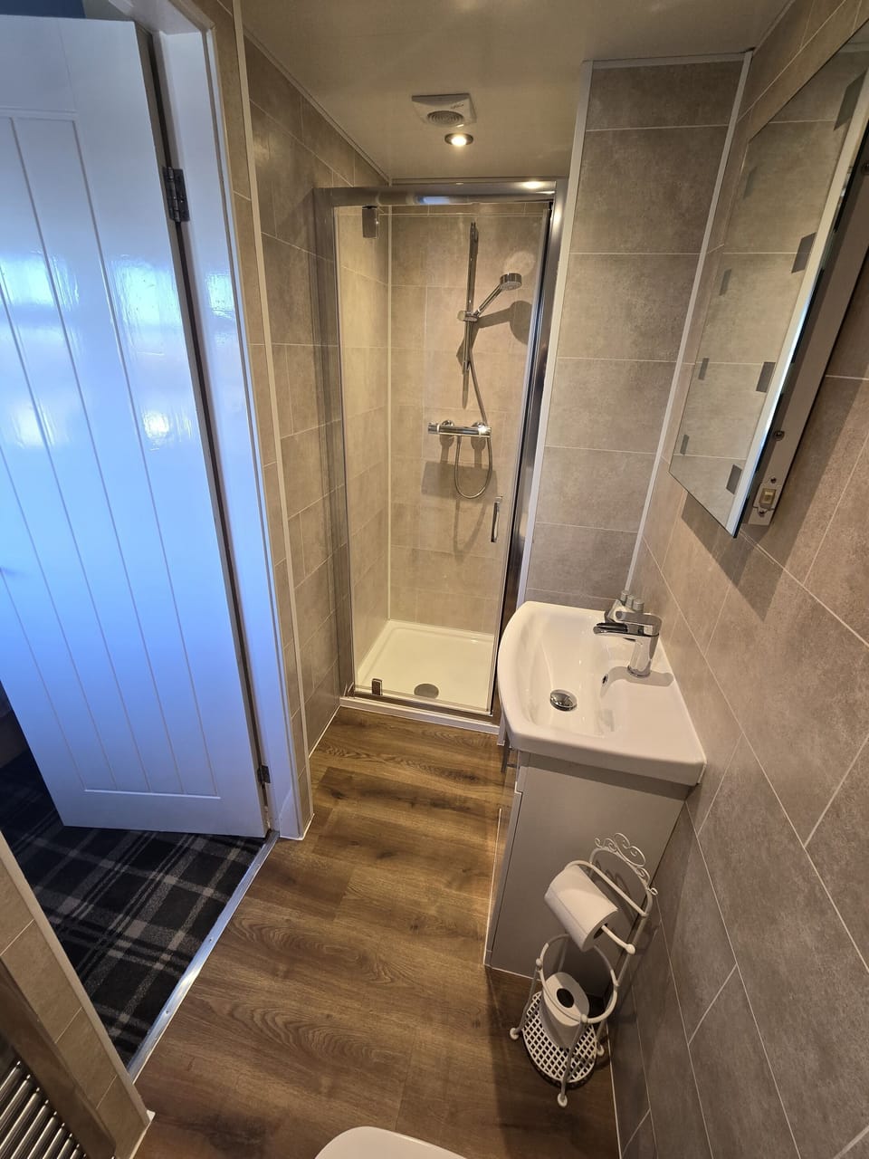 Standard Double Room, Ensuite | Bathroom