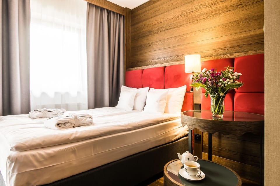 In-room safe, blackout drapes, WiFi (free), bed sheets