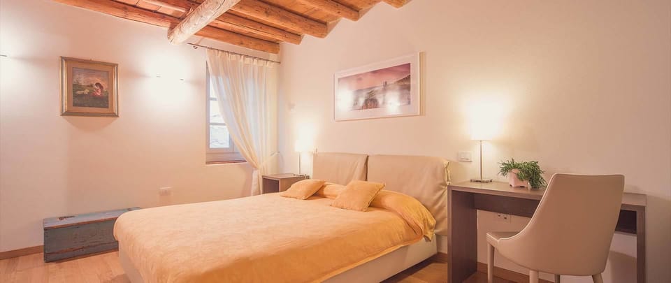 Triple Room | 1 bedroom, desk, free WiFi, bed sheets