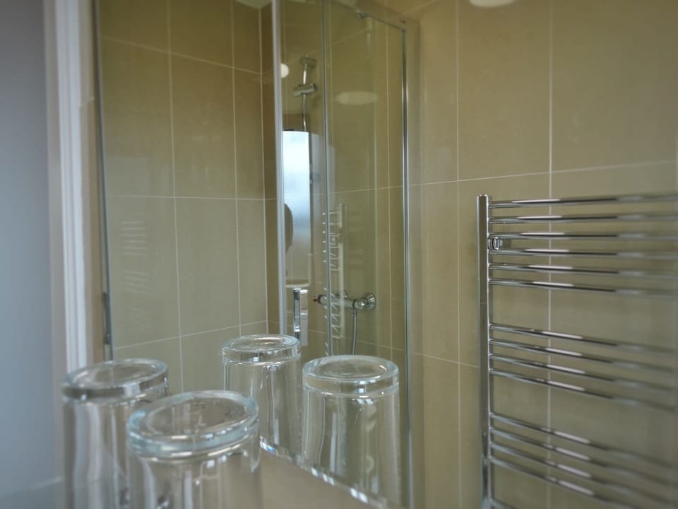 Family Room (Number 5) | Bathroom amenities | Towels