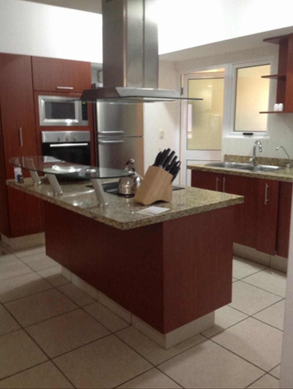 Family Condo, 3 Bedrooms | Private kitchen | Full-size fridge, microwave, oven, stovetop