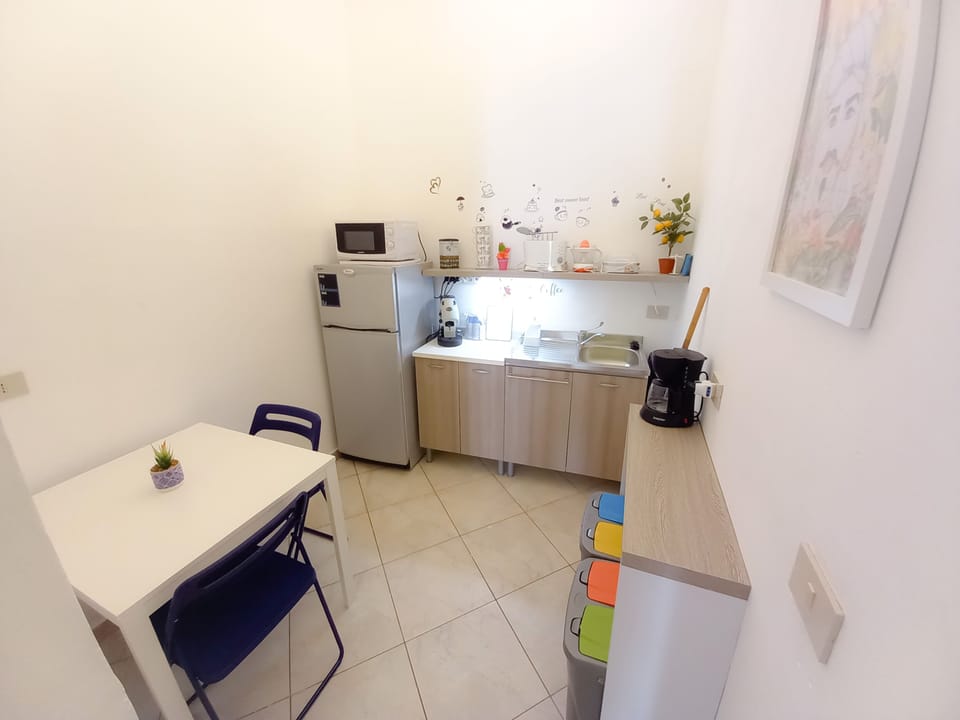 Family Apartment | Private kitchen | Shared fridge