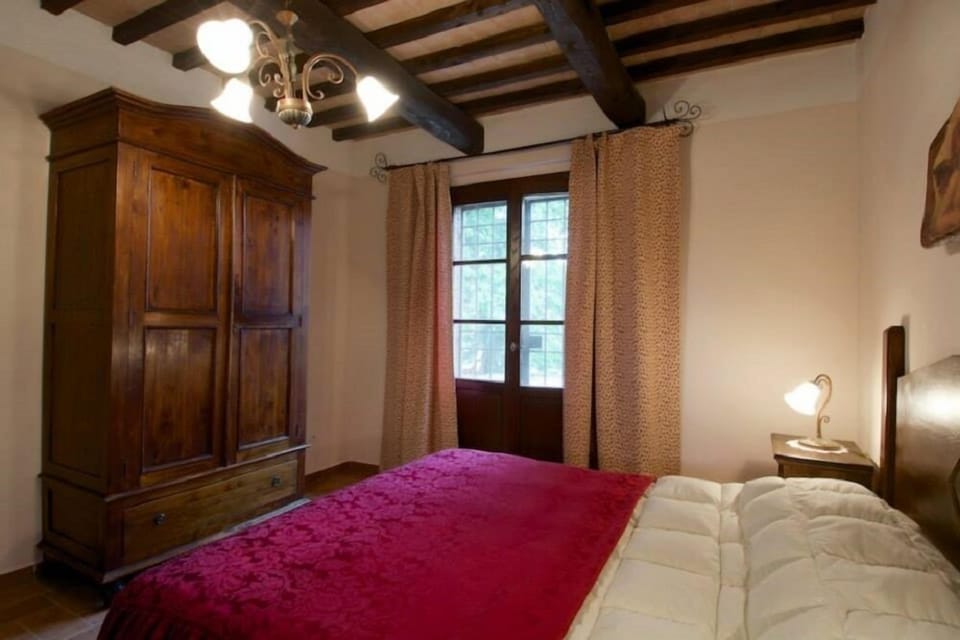 Apartment, 1 Bedroom | In-room safe, iron/ironing board, free WiFi, bed sheets