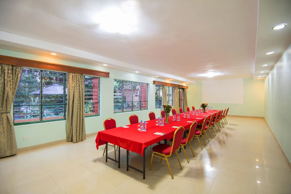 Leon Villas Guest House Bed and Breakfast in Nairobi County