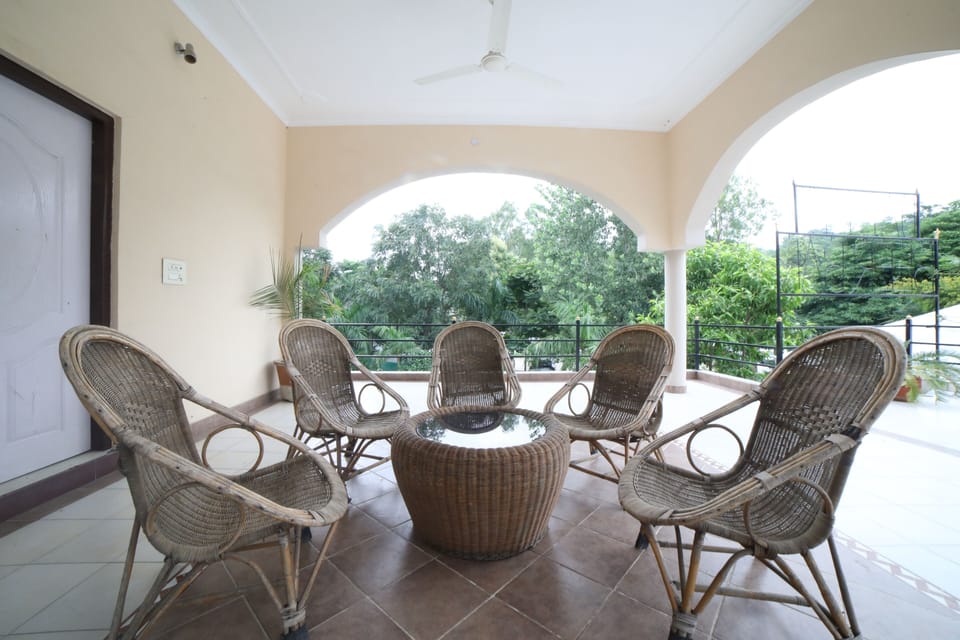 Deluxe Room | 2 bedrooms, premium bedding, desk, iron/ironing board