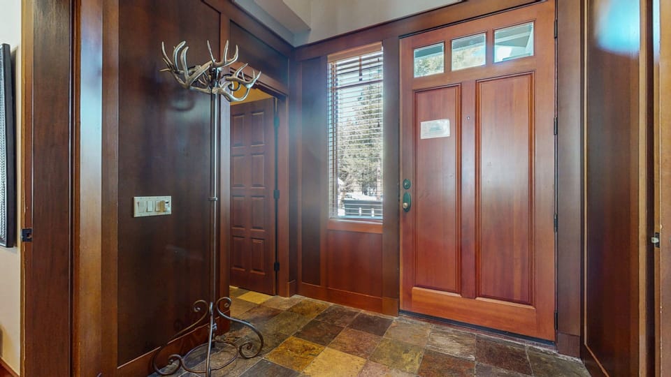 Townhome, 4 Bedrooms | Interior
