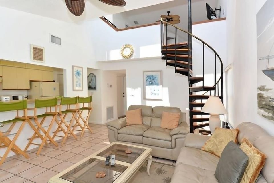 Condo, 3 Bedrooms | Living area | TV